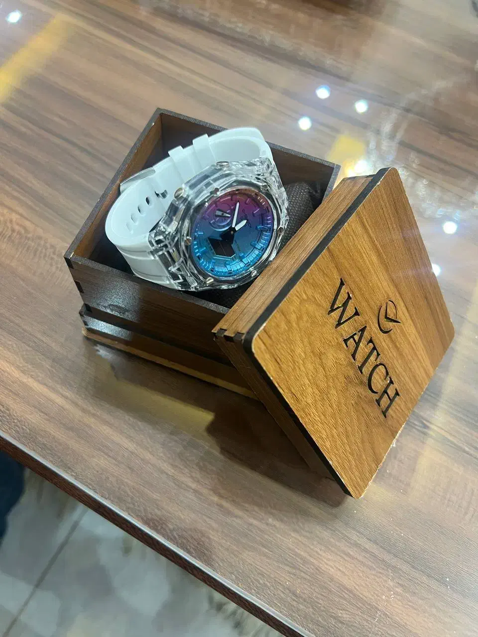 ساعت زیبا و خاص|ساعت|کاشان, فین کوچک|دیوار