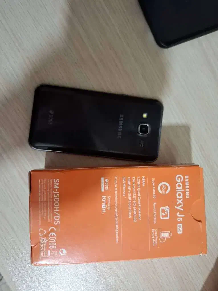 گوشی سامسونگ گلکسی j5 2015 السیدی خراب|موبایل|تهران, شهرک ولیعصر جنوبی|دیوار