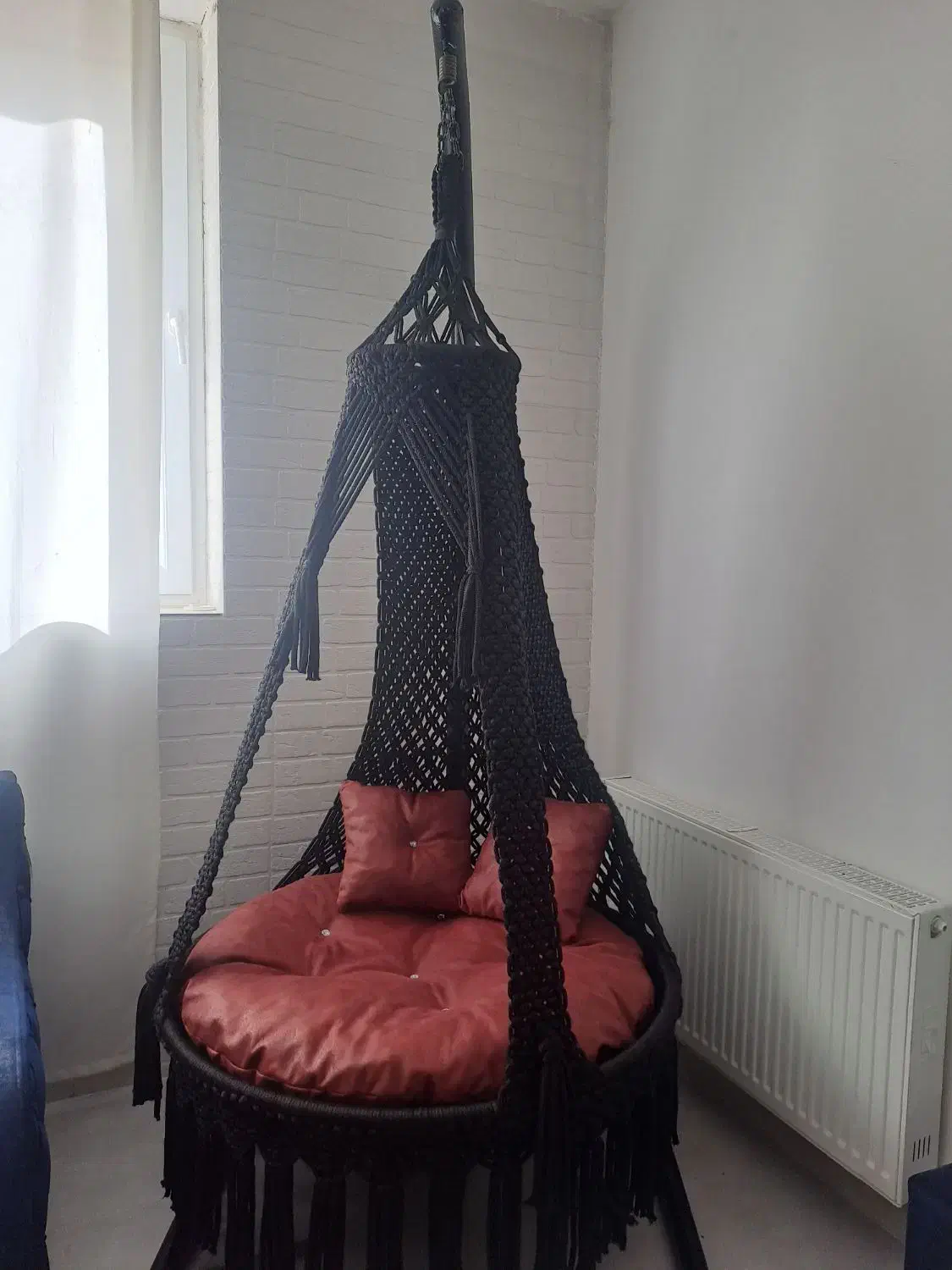 تاب لیرکسی|صندلی و نیمکت|شیراز, گویم|دیوار