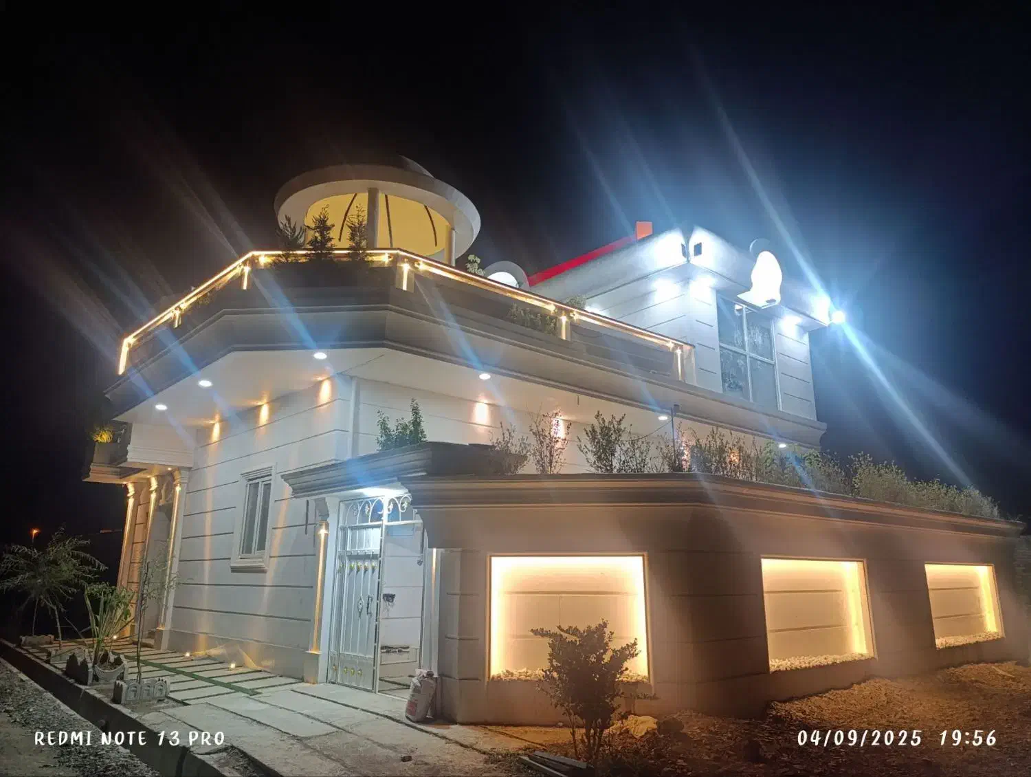 اجاره ویلا استخر دار|فروش خانه و ویلا|اشترینان, |دیوار