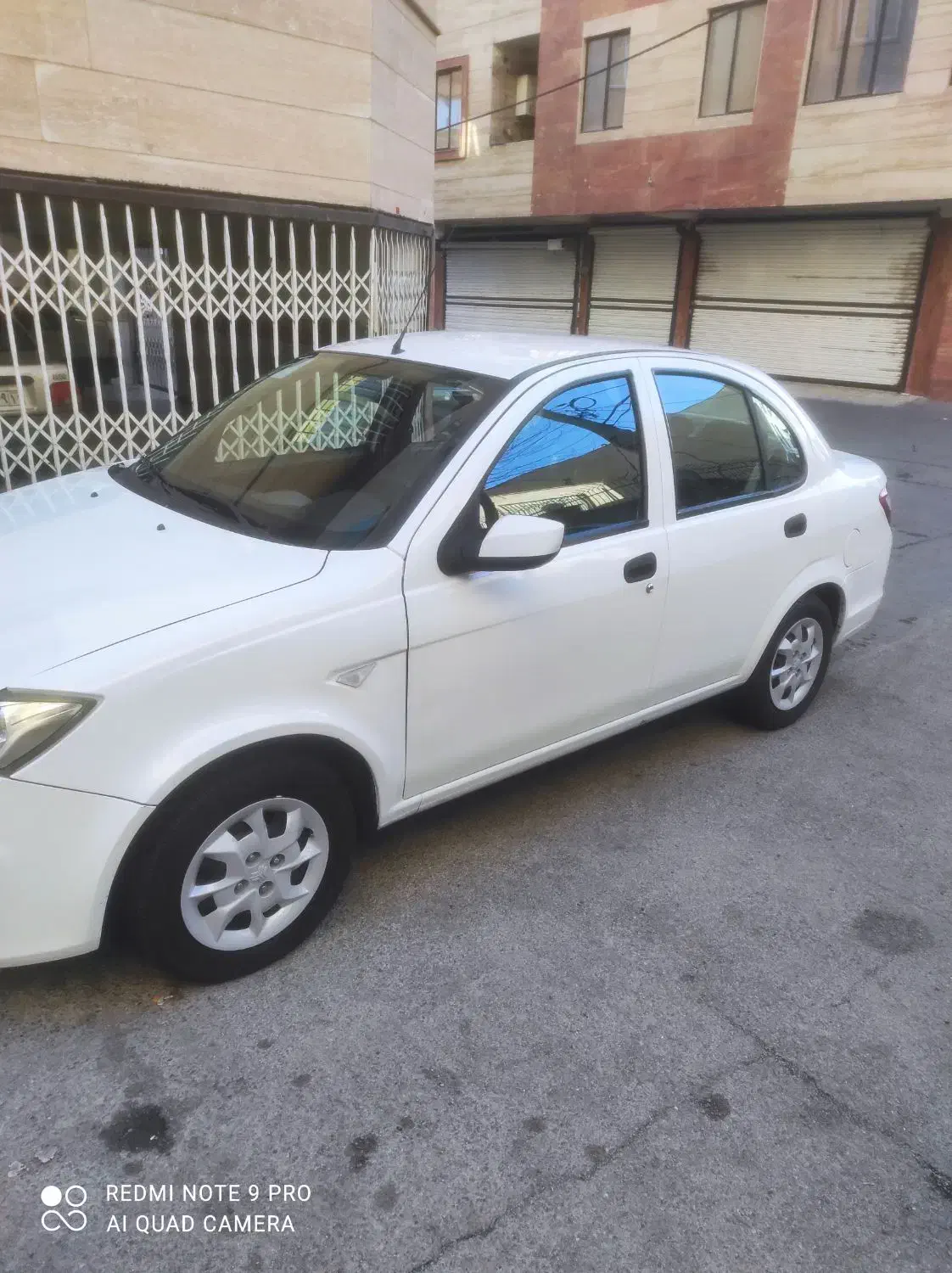 ساینا 1401|خودرو سواری و وانت|اندیشه, اندیشه فاز ۱|دیوار