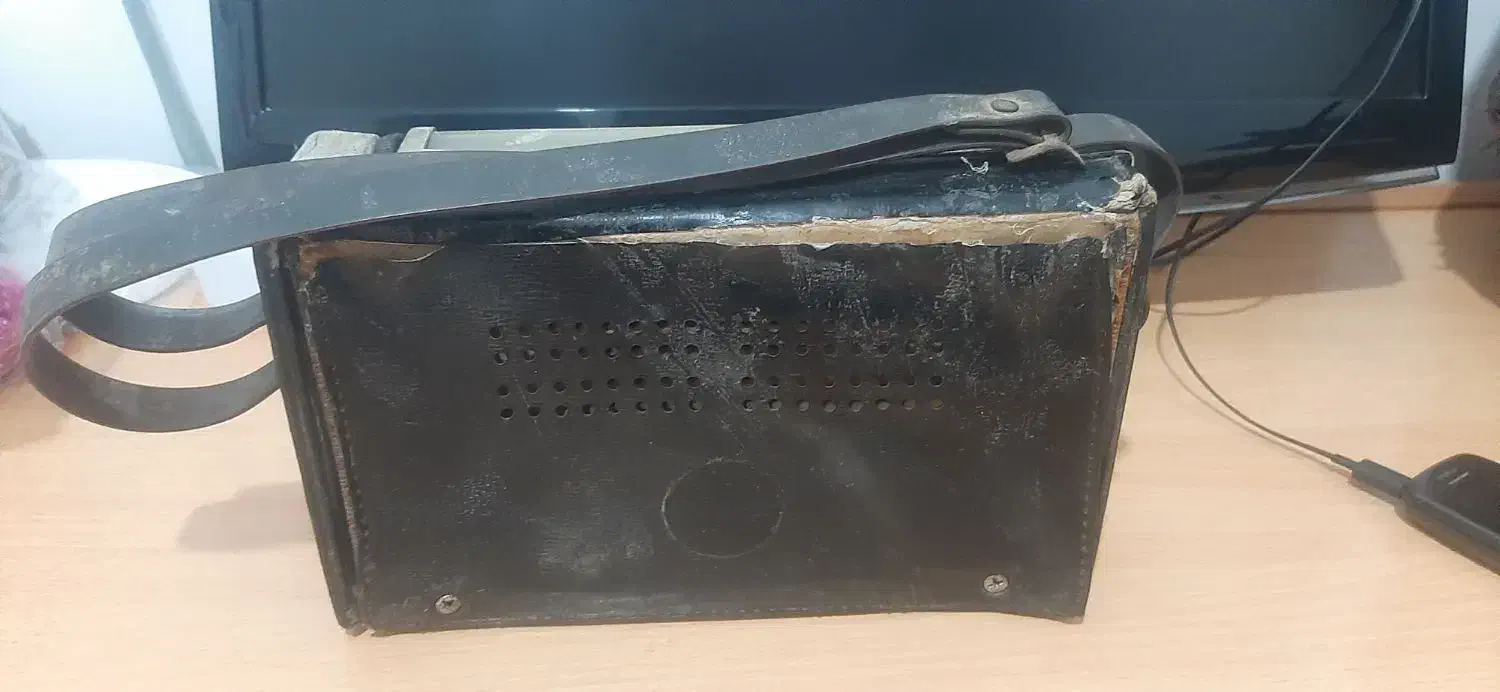 رادیوی توشیبا|کلکسیون اشیاء عتیقه|تهران, ستارخان|دیوار