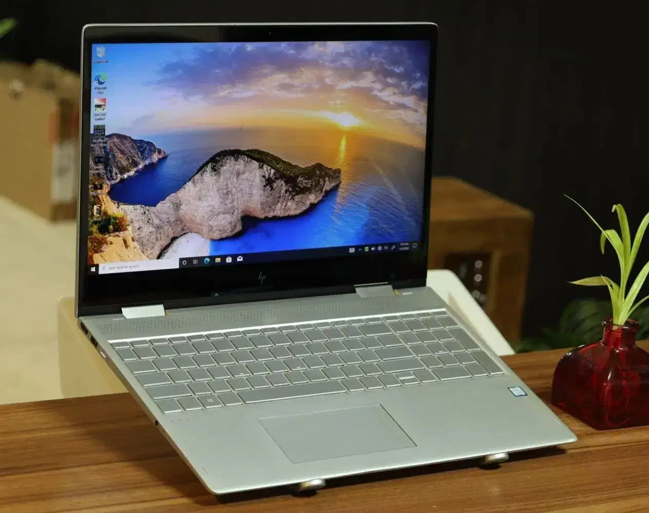 hp envy فوق باریک و سبک لمسی core i7 ram 32|رایانه همراه|شیراز, فرگاز|دیوار