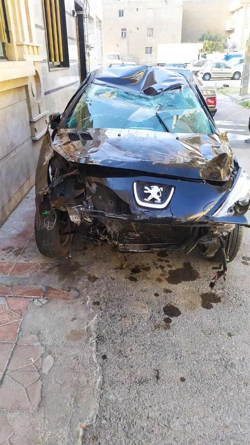 پژو207تصادفی 1402|خودرو سواری و وانت|کرج, کرج نو|دیوار