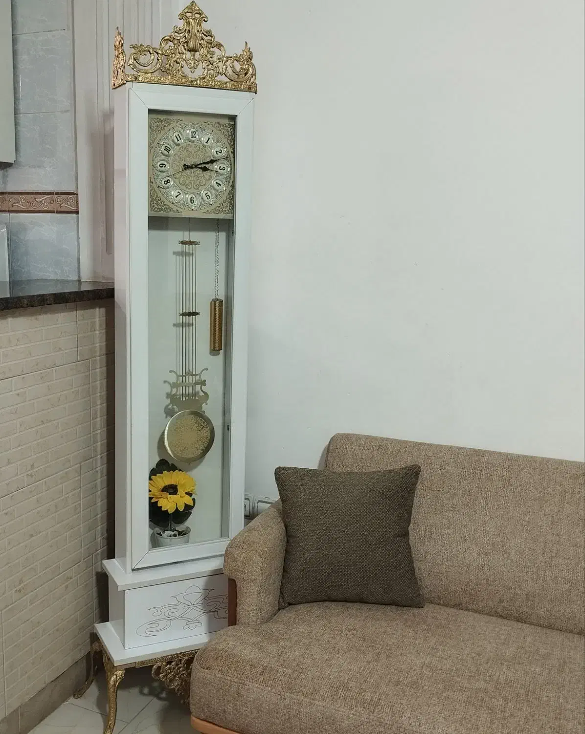 ساعت ایستاده|ساعت دیواری و تزئینی|بوئین زهرا, |دیوار