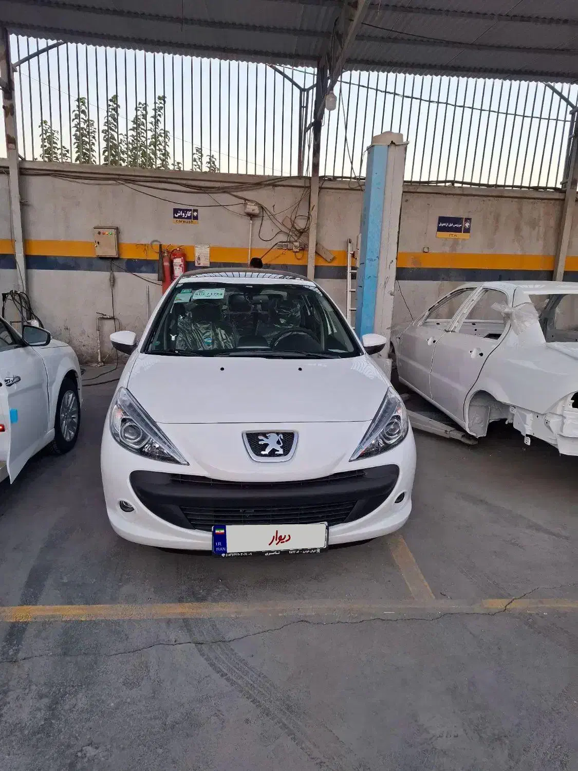 207دستی ارتقا یافته پانا موتورtu5p|خودرو سواری و وانت|کرمانشاه, |دیوار
