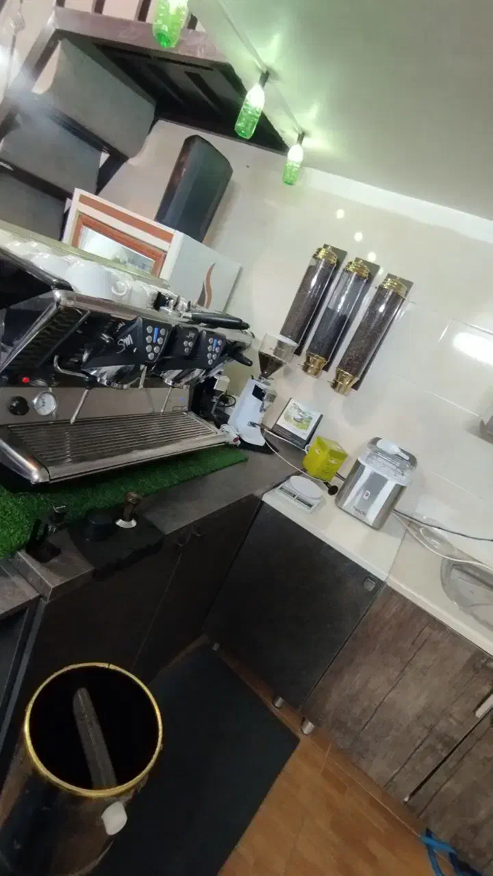 دستگاه اسپرسو ساز صنعتی|کافیشاپ و رستوران|دلیجان, |دیوار