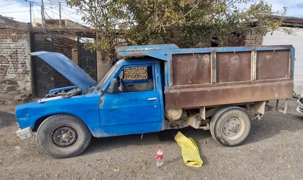 نیسان های روپا و اسقاطی تناژ بالا|خودرو سواری و وانت|گرگان, |دیوار