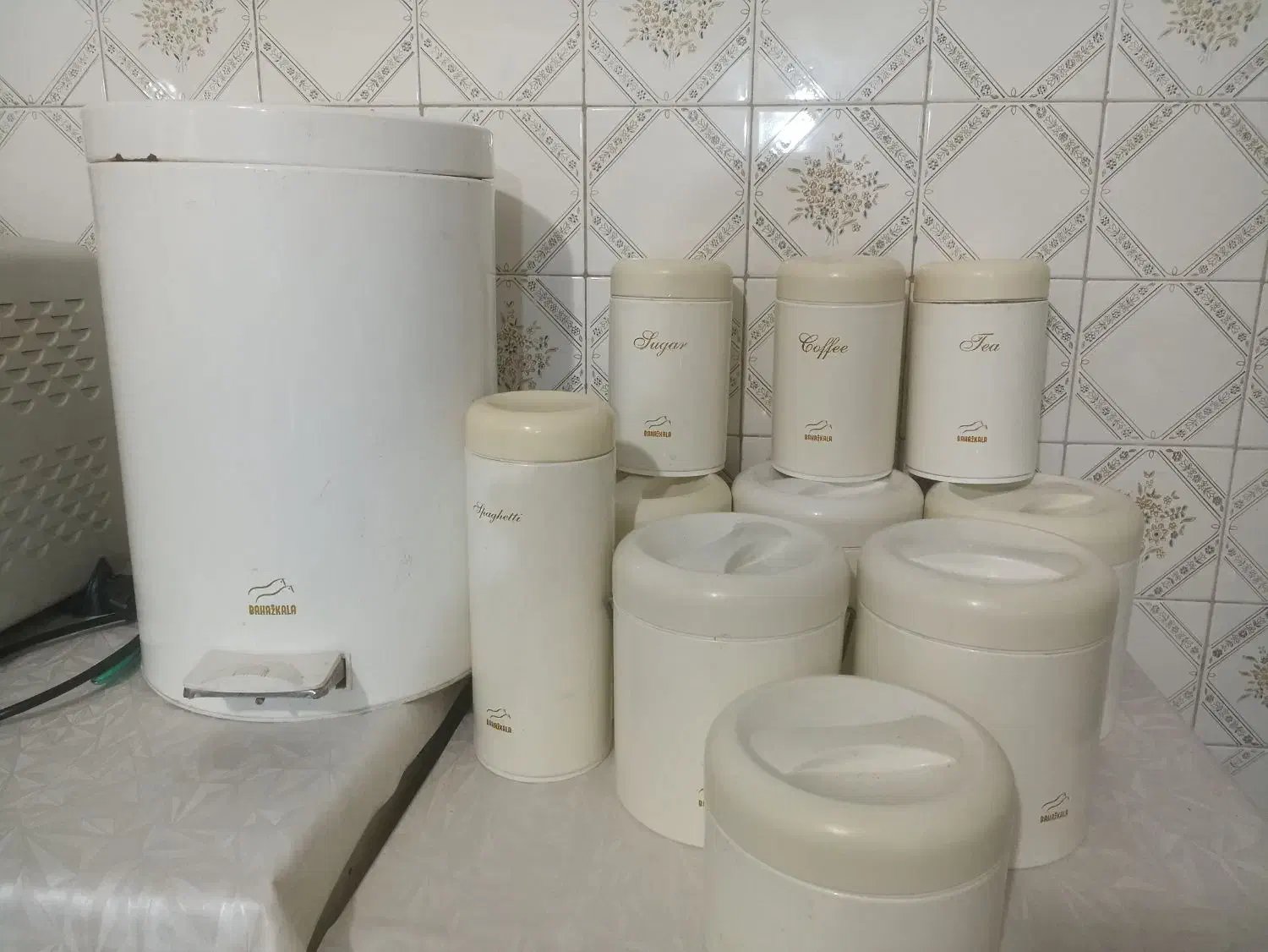 جا حبوباتی|ظروف نگهدارنده، پلاستیکی، یک‌بارمصرف|سنندج, |دیوار