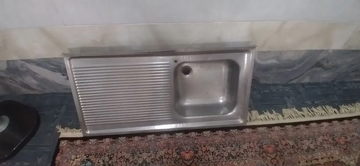 سینگ ظرف شوی|آب‌چکان و نظم‌دهنده ظروف|قم, علی آباد سعدگان|دیوار