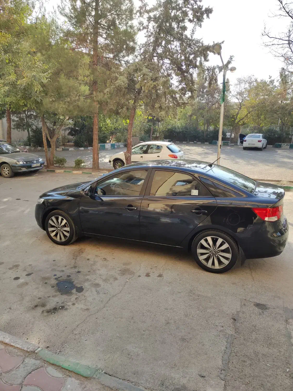 کیا سراتو مونتاژ دنده‌ای آپشنال 1600cc، مدل ۱۳۹۶|خودرو سواری و وانت|مشهد, کوشش|دیوار