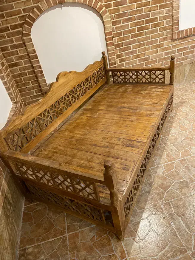 تخت سنتی|تخت و سرویس خواب|پردیس, فاز ۱|دیوار