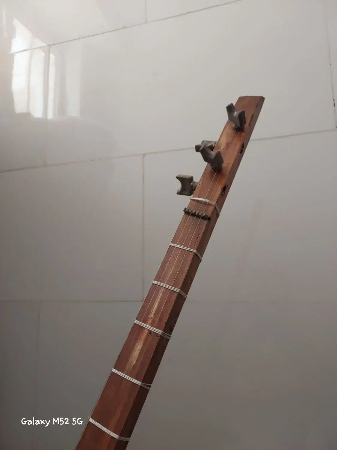 ستار|سازهای سنتی|بوشهر, |دیوار