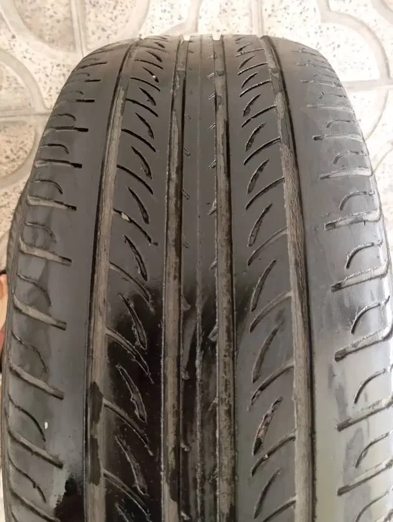 لاستیک ۶۰ درصد|قطعات یدکی و لوازم جانبی|کرج, شهرک جهاننما|دیوار