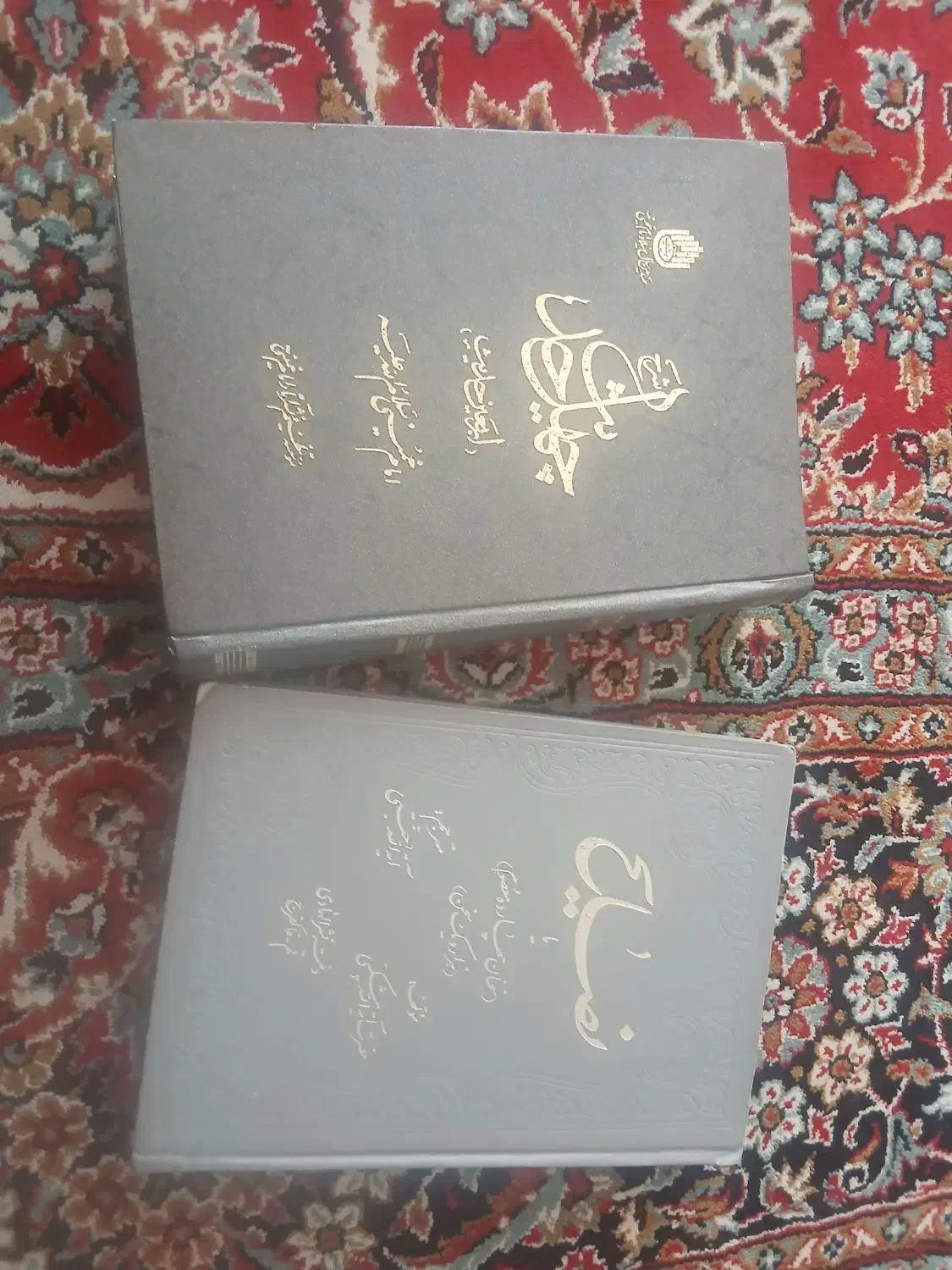 کتاب|کتاب و مجله ادبی|اصفهان, پرتمان|دیوار