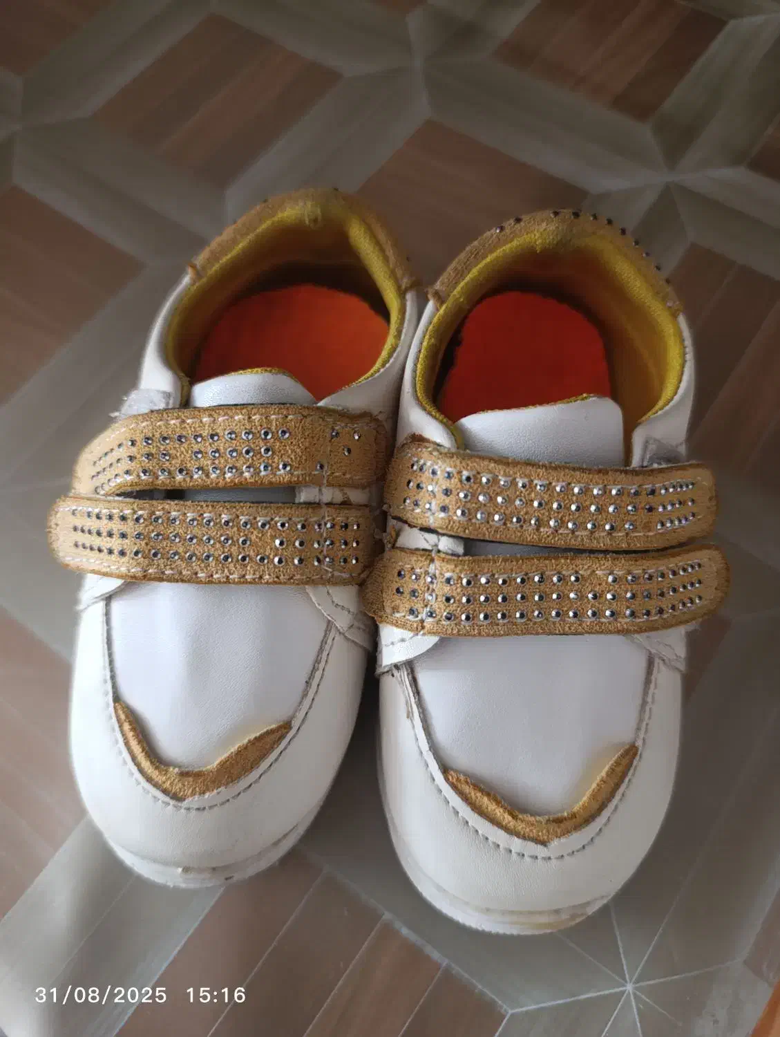 کفش اسپرت ومجلسی دخترانه|کیف، کفش، کمربند|قم, سید معصوم|دیوار