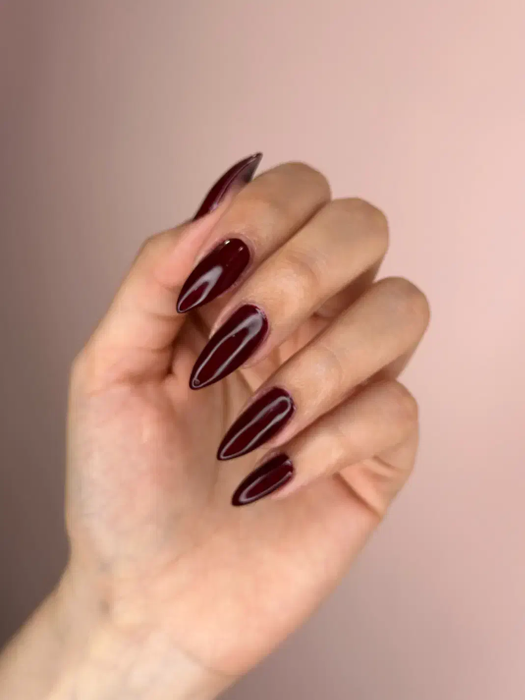 بلک فرایدی کاشت ناخن|خدمات آرایشگری و زیبایی|رشت, لاکانی|دیوار