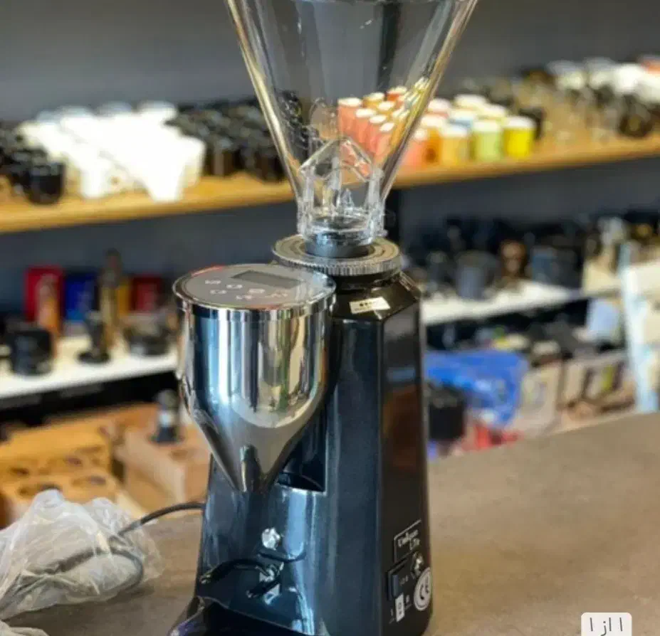 اسپرسوساز صنعتی و آسیاب و یخچال|کافی‌شاپ و رستوران|کرمان, |دیوار