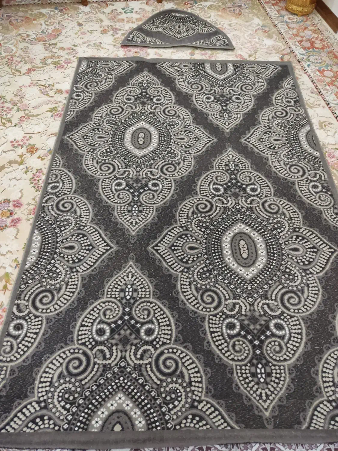 قالیچه|فرش|قم, نخودی|دیوار