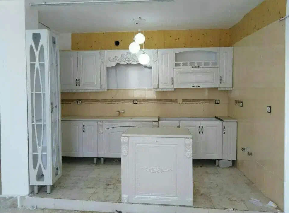 نصاب کابینت پیش ساخته زیرقیمت|خدمات پیشه و مهارت|کاشان, زیارتی|دیوار