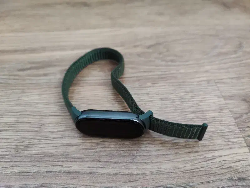 می بند ۸ ، Mi band 8|ساعت|همدان, |دیوار