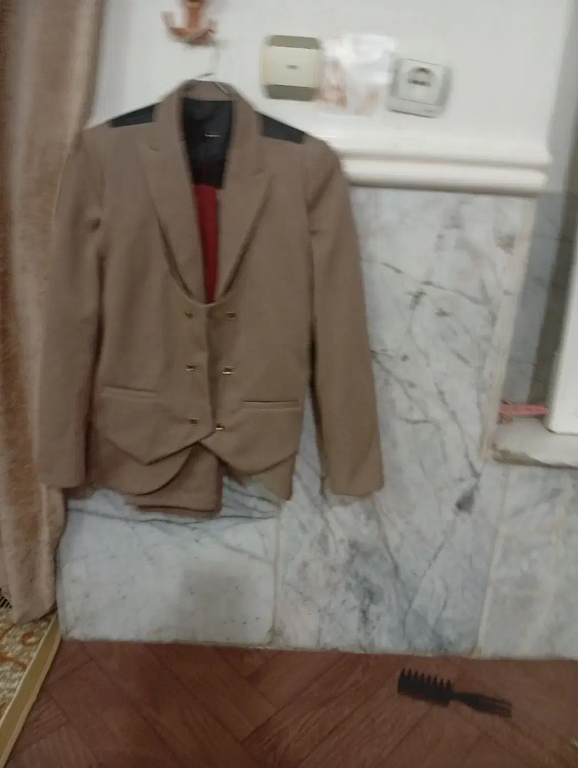 کت شلوار|لباس|زابل, |دیوار