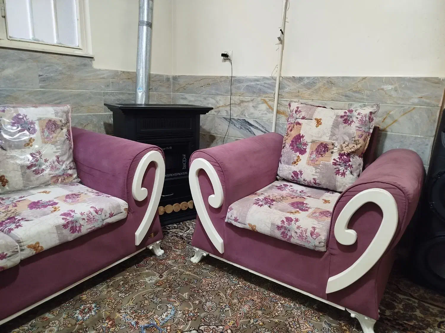 مبل هفت نفره راحتی سالم وتمیز|مبلمان خانگی و میز عسلی|اقبالیه, |دیوار