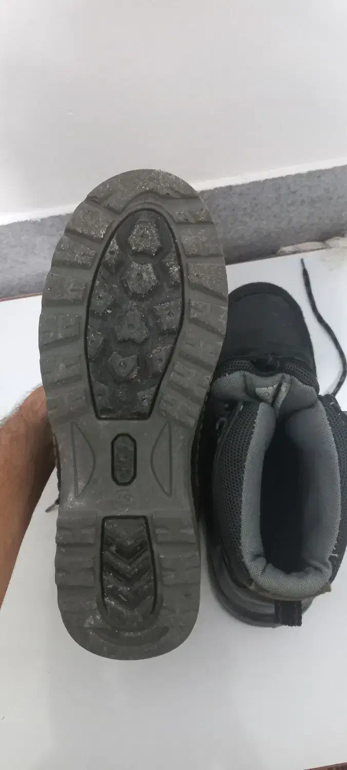 پوتین|کیف، کفش، کمربند|سنندج, |دیوار