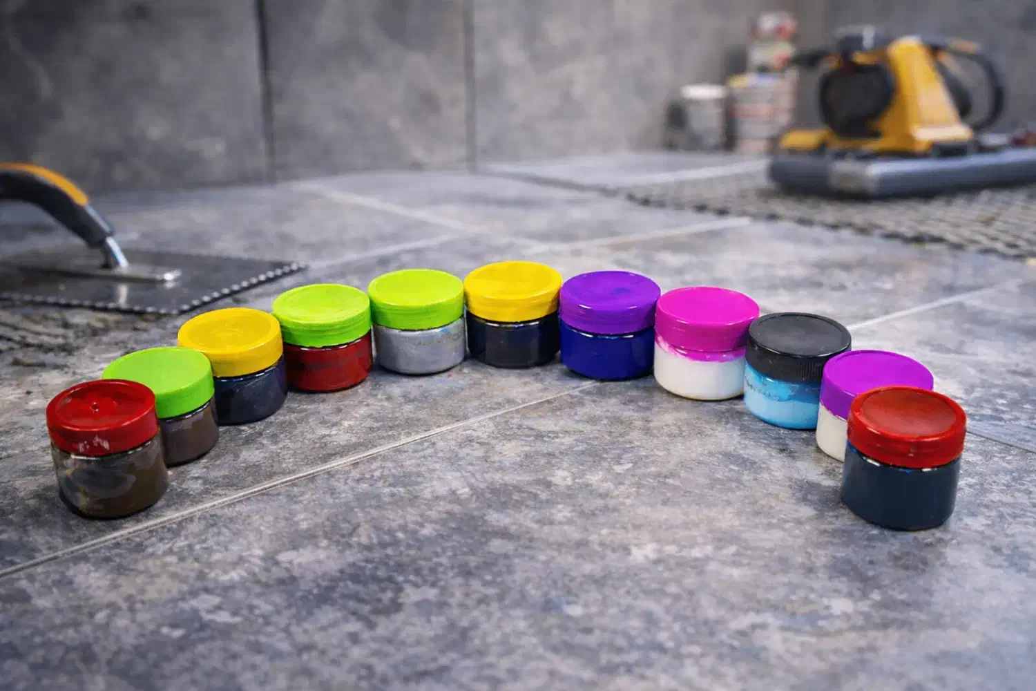 خمیر رنگ|مصالح و تجهیزات ساختمان|حمیدیا, |دیوار