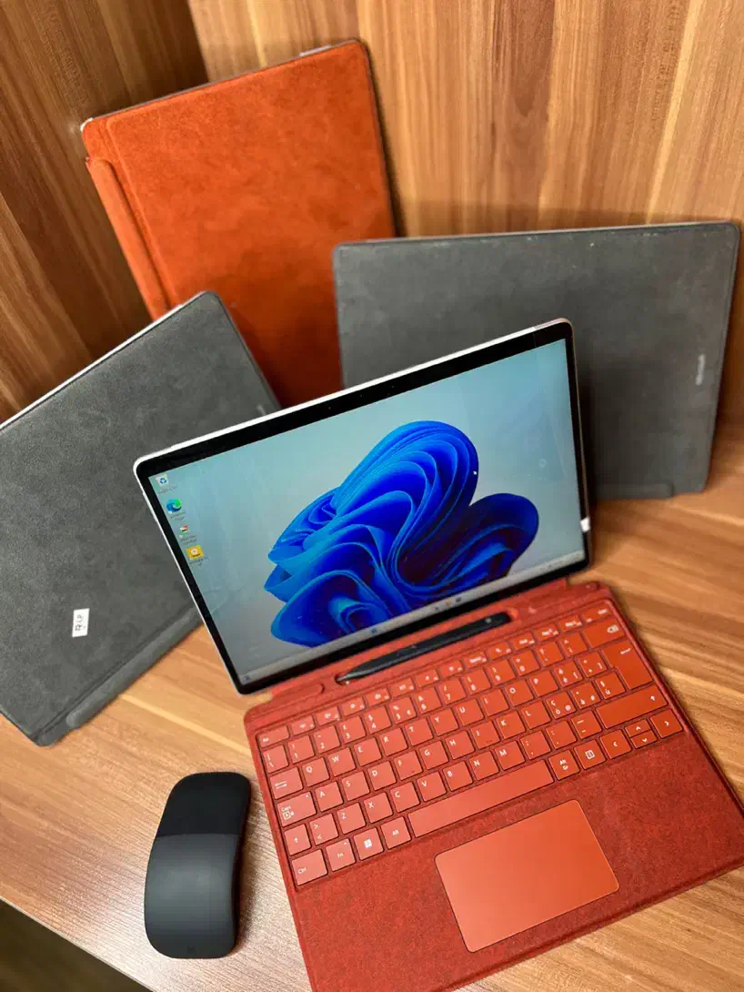 سرفیس پرو ۸ کیبورد و قلم- Pro 8 i5/ 16GB/ 256GB|رایانه همراه|تبریز, |دیوار
