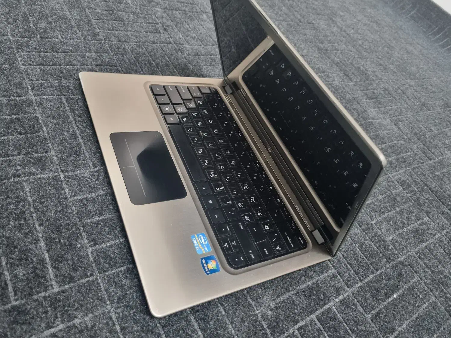 لپتاپ hp تمیز با بدنه فلز|رایانه همراه|یزد, |دیوار
