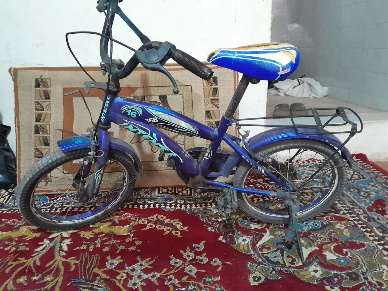 دوچرخه سایز ۱۶|دوچرخه، اسکیت، اسکوتر|اقبالیه, |دیوار