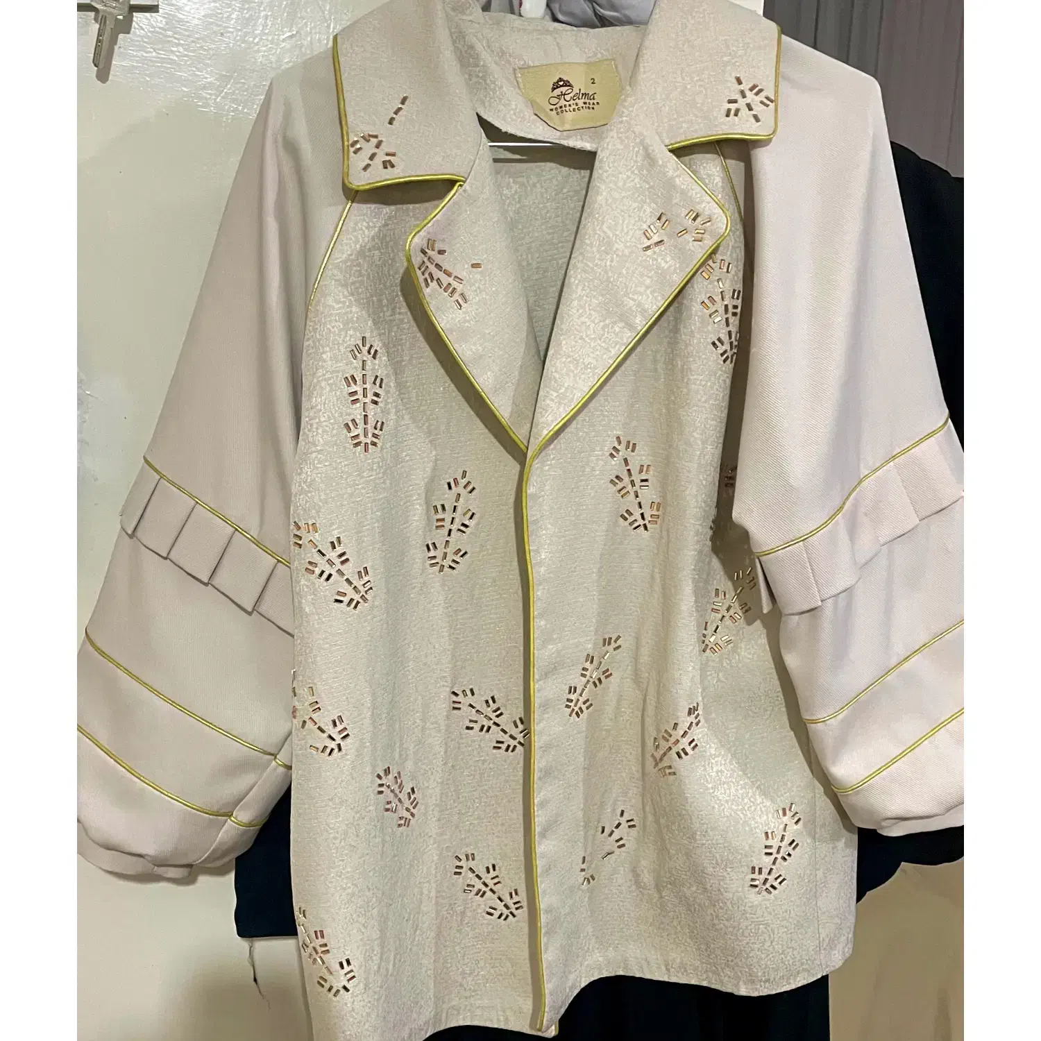 مانتو مجلسی|لباس|قرچک, مهدیه|دیوار