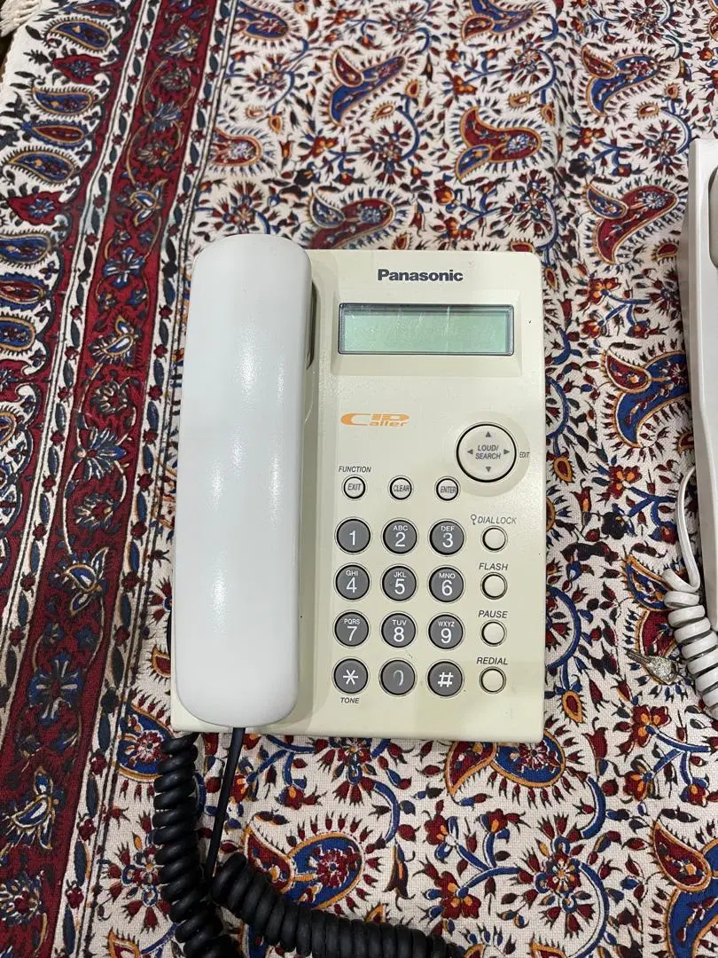 ۴ عدد تلفن رومیزی پاناسونیک، آلکاتل و Lasi|تلفن رومیزی|اهواز, بهارستان|دیوار