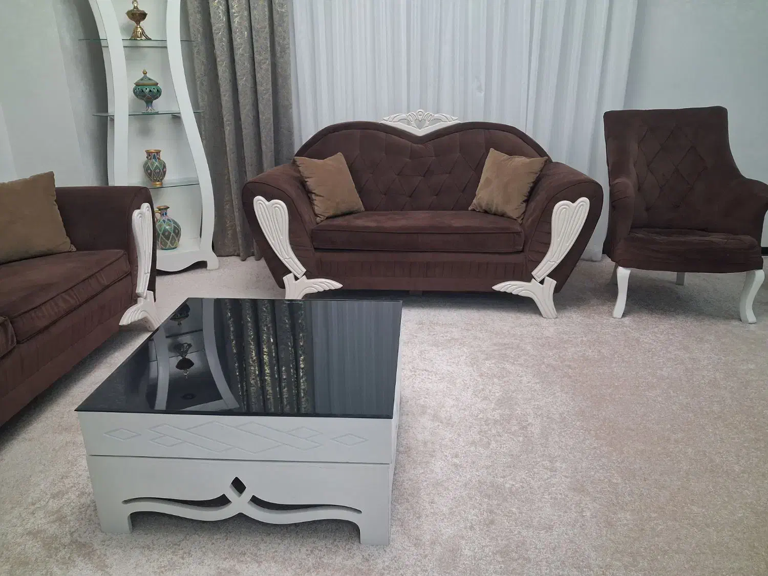 مبل ۷ نفره به همراه میز ناهار خوری ۴ نفره|مبلمان خانگی و میز عسلی|محمدشهر, محمدشهر|دیوار