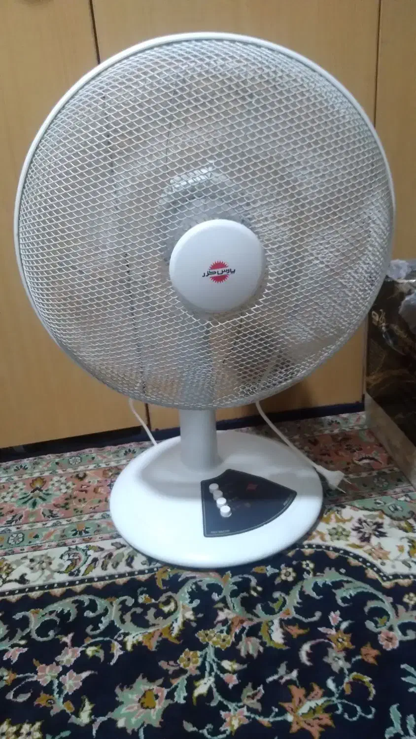 پنکه رومیزی پارس خزر|پنکه و تصفیه‌کنندهٔ هوا|رشت, انصاری|دیوار