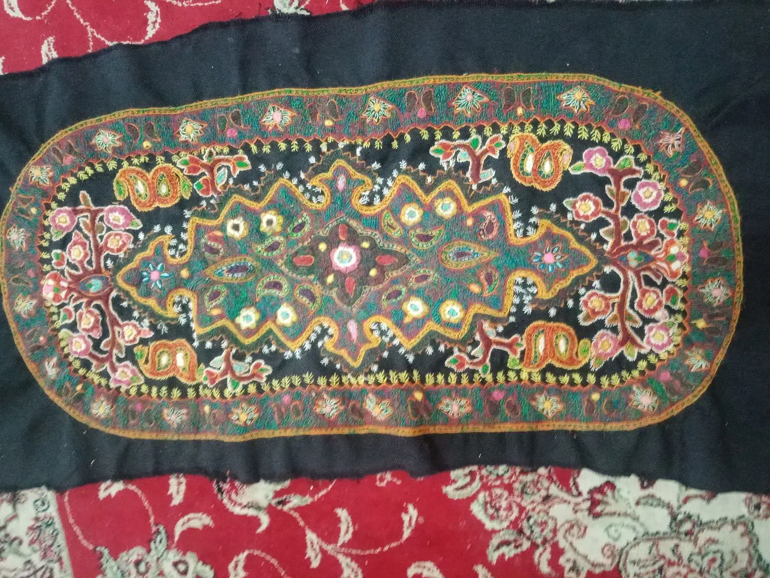 پته خوشکل|پشتی|کرمان, |دیوار