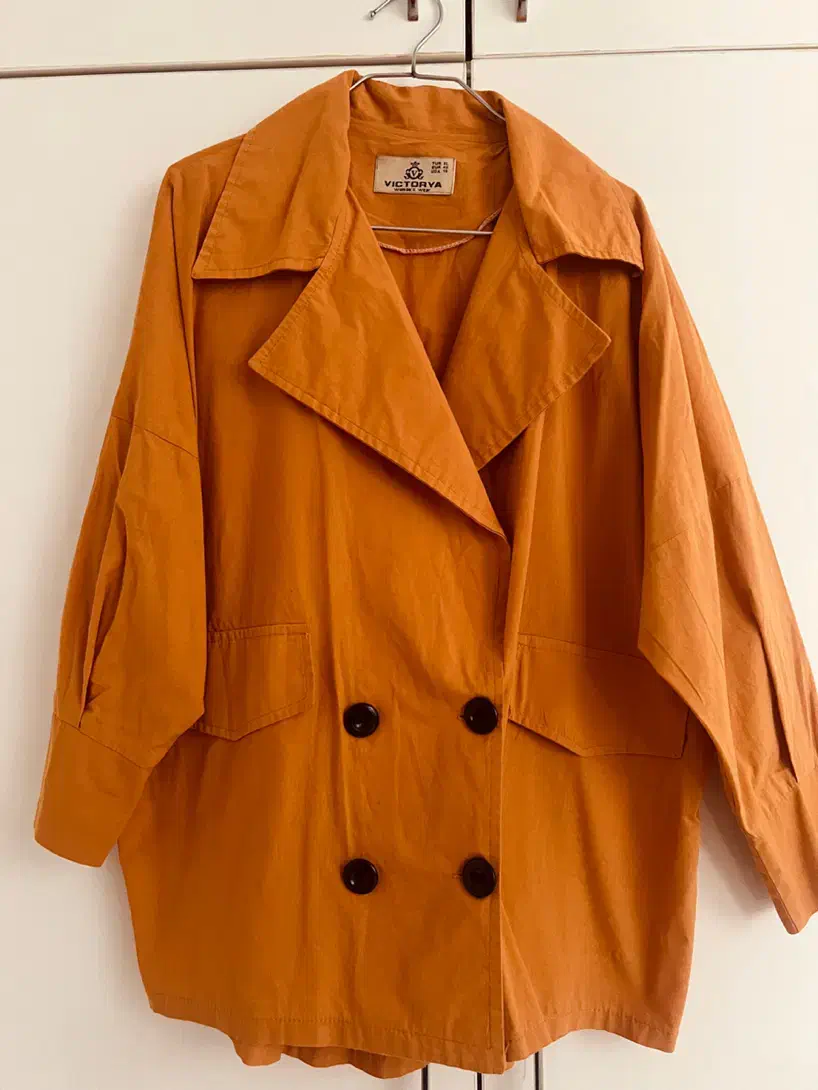 کت پاییزه نو|لباس|ساری, |دیوار