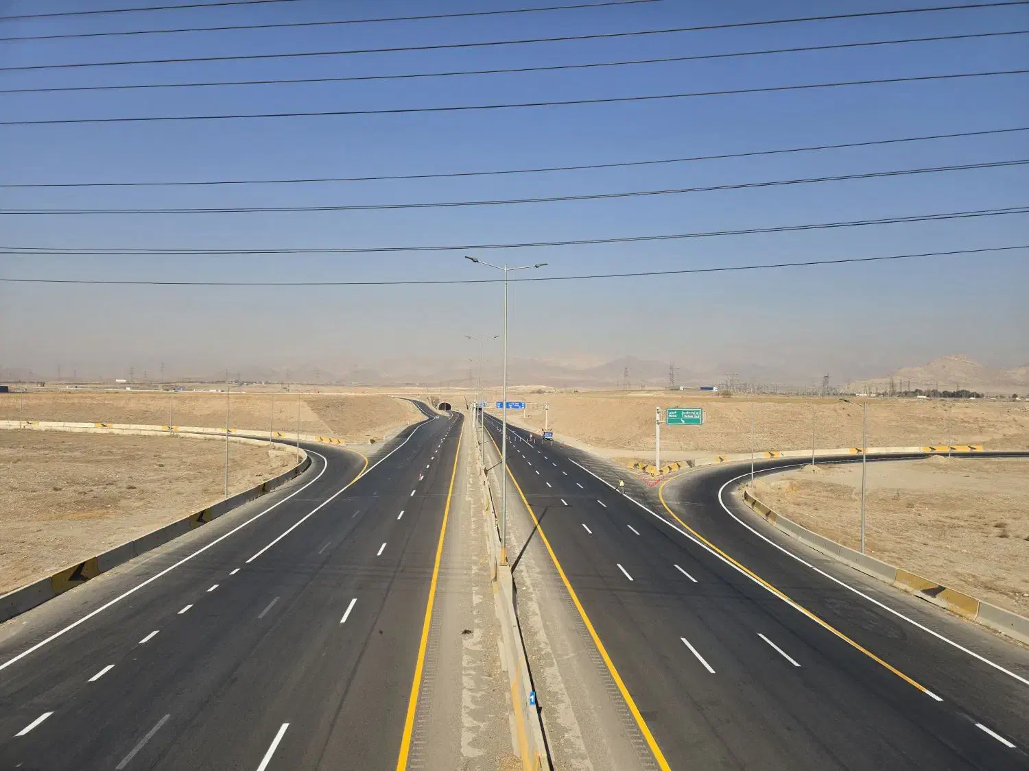 جوشکار ۱ نفر.کارگر راهبند خط کشی ۵ نفر .کارگر۲ نفر|استخدام معماری، عمران و ساختمانی|صفادشت, |دیوار