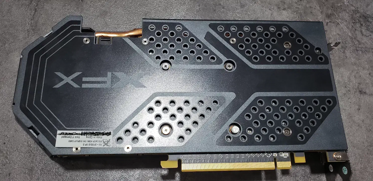 فروش کارت گرافیک RX 580 XFX پیچ پلمپ|قطعات و لوازم جانبی رایانه|قم, سراجه (۱۵ خرداد)|دیوار