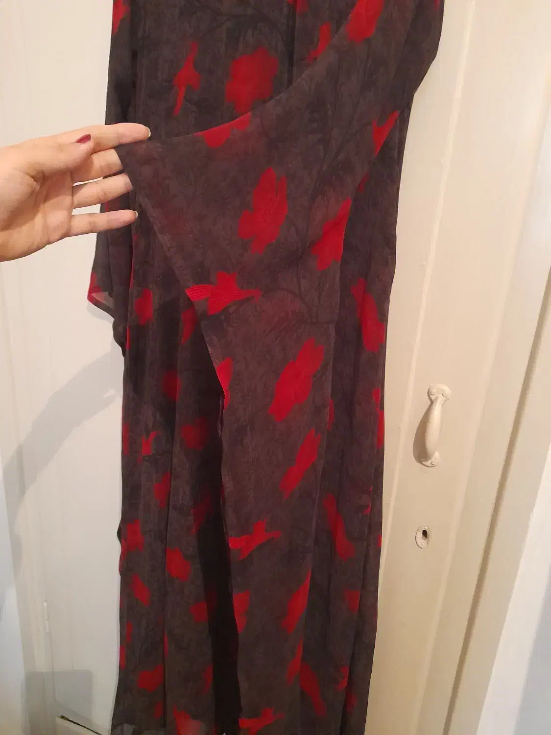 پیراهن کُردی با زیر پیراهن|لباس|کرمانشاه, |دیوار