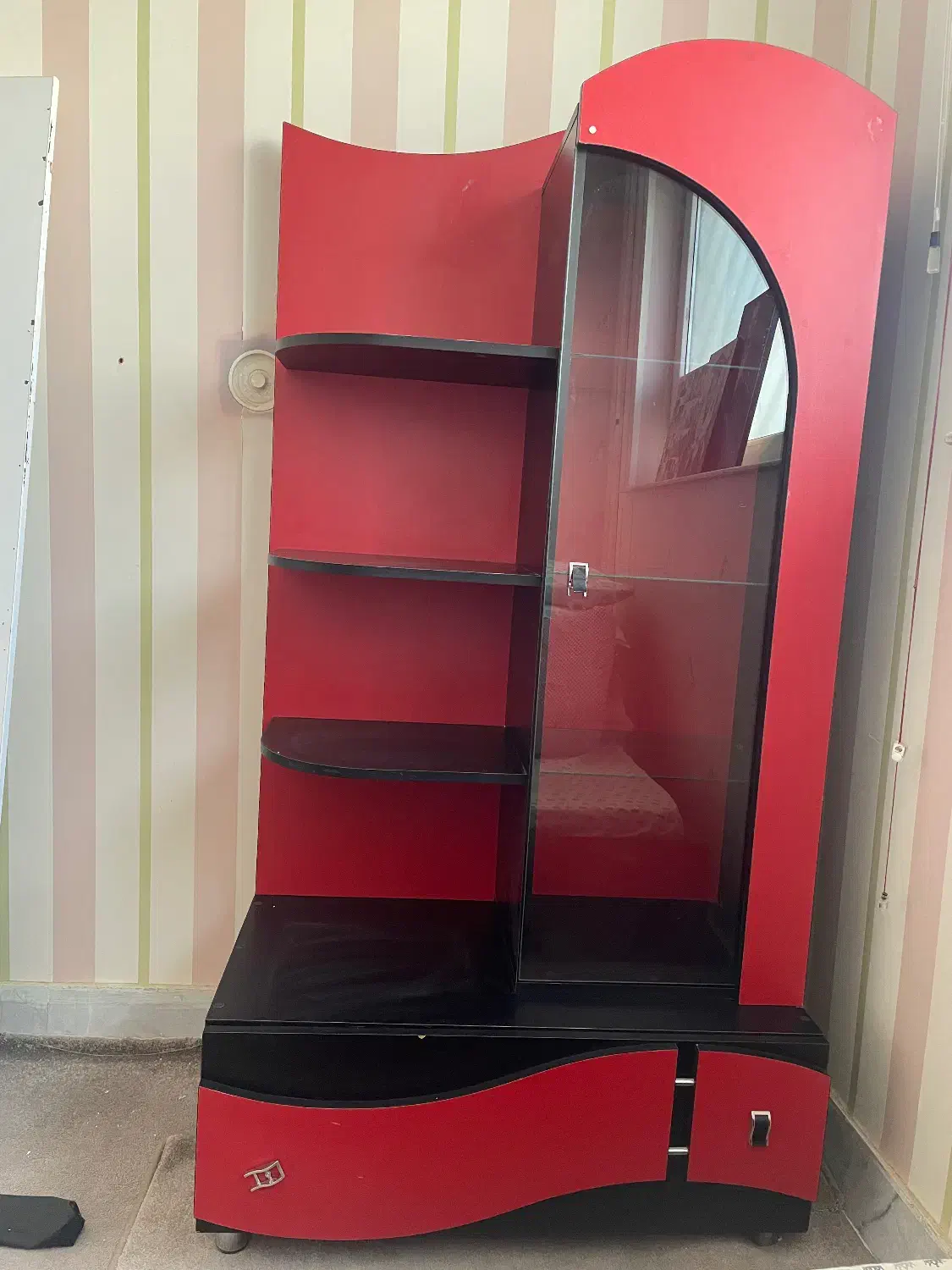 سرویس تخت و کمد و ویترین پسرانه نوجوان|تخت و سرویس خواب|سبزوار, توحیدشهر|دیوار