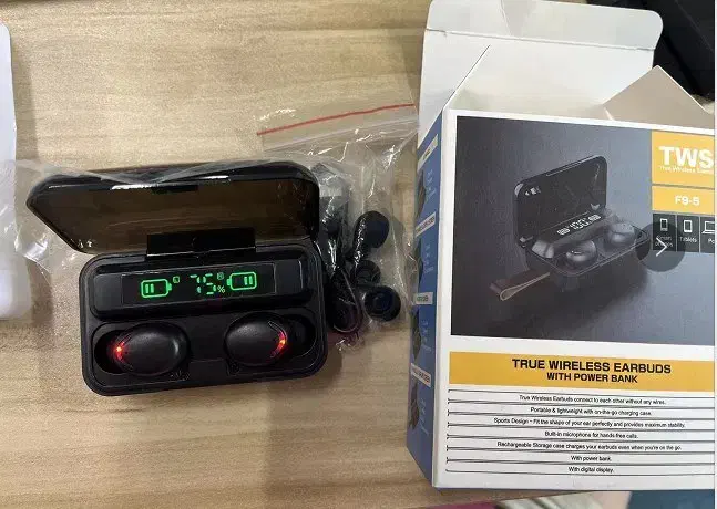 ایرپاد قوی f9 با صفحه نمایش led اصلی|لوازم جانبی موبایل و تبلت|اراک, |دیوار