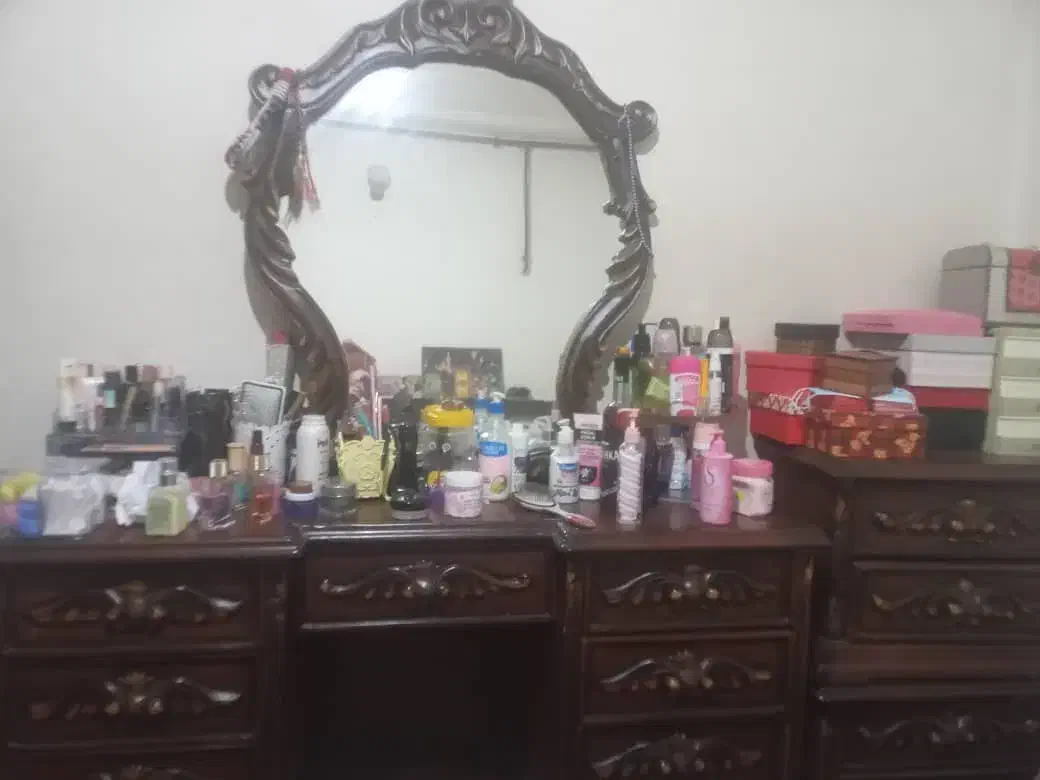 میز آرایشی پاتختی با چوب گردو|تخت و سرویس خواب|پرهسر, |دیوار