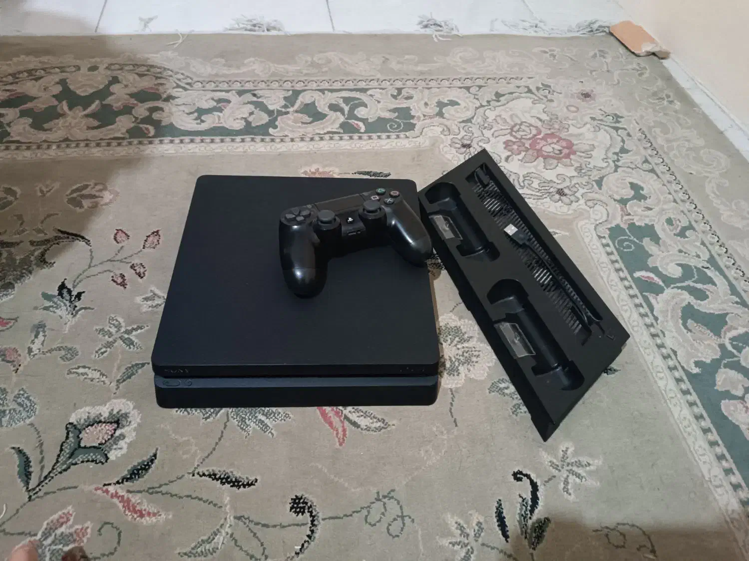 ps4  اسلیم پی ای فور کنسول بازی ps4|کنسول، بازی ویدئویی و آنلاین|پرند, فاز ۶|دیوار