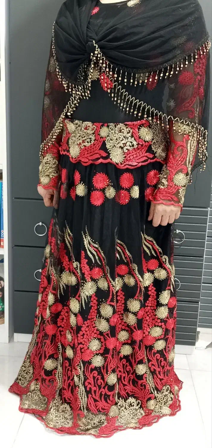 لباس محلی سقزی|لباس|کرمانشاه, |دیوار