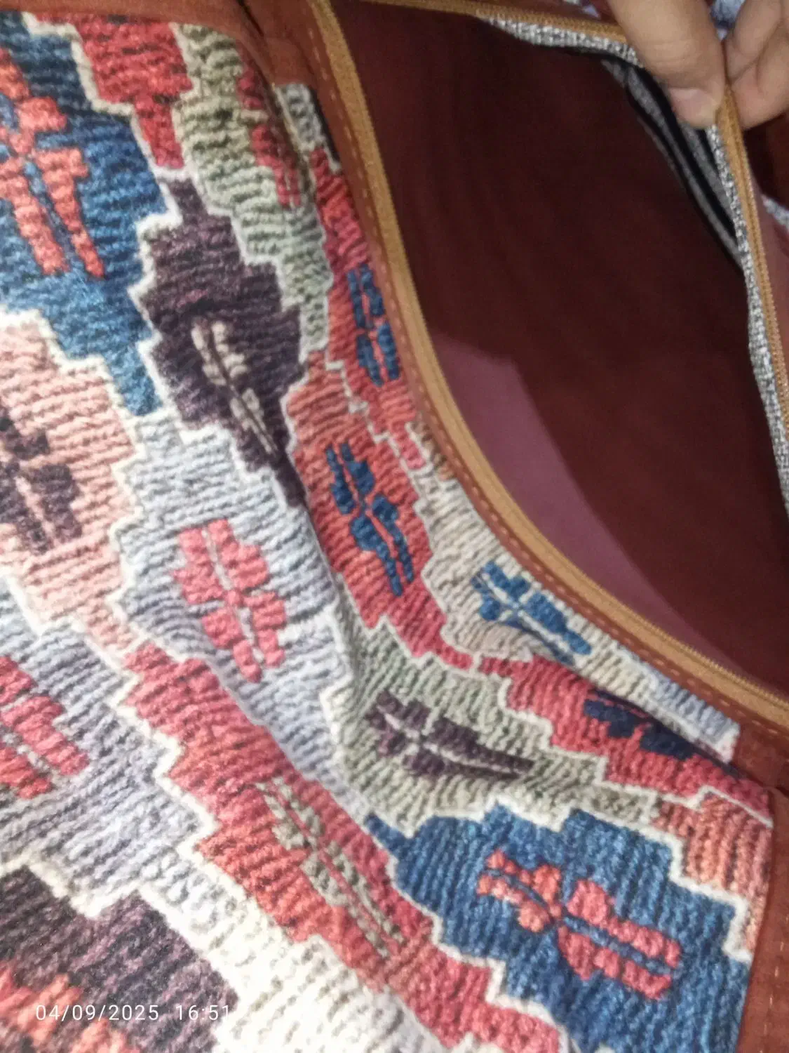 کیف مدرسه|کیف، کفش، کمربند|ایرانشهر, |دیوار