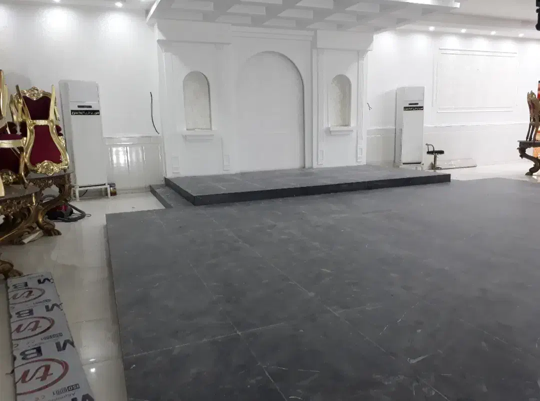 با سلام، سنگ کاری و نصب کاشی ابعاد بزرگ و کوچک|خدمات پیشه و مهارت|کیاشهر, |دیوار