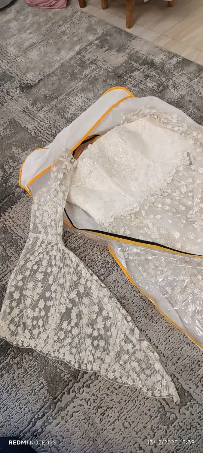 لباس عروس|لباس|گرگان, |دیوار