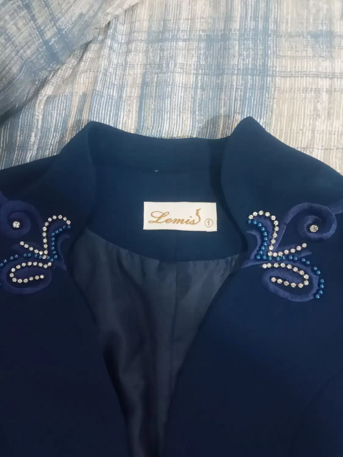 کت تکی|لباس|سنندج, |دیوار